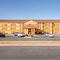 Exterior of Quality Inn & Suites MidAmerica Industrial Park Area
