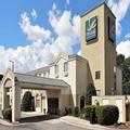 Exterior of Quality Inn & Suites Raleigh North