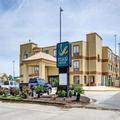 Exterior of Quality Suites Baton Rouge East - Denham Springs
