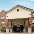 Exterior of Quality Suites Jeffersonville - Louisville North