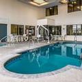 Exterior of Quality Suites New Iberia