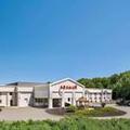 Exterior of Ramada by Wyndham Whitehall / Allentown