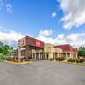 Exterior of Red Roof Inn Staunton