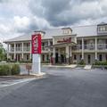 Photo of Red Roof Inn & Suites Calhoun