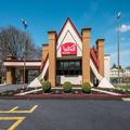 Exterior of Red Roof Inn & Suites Newark University