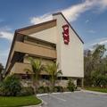 Exterior of Red Roof Inn Tampa - Brandon