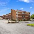 Photo of Red Roof Inn Worthington I 270 High St.