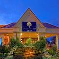 Exterior of Rockville Centre Hotel