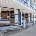 Exterior of Rodeway Inn Chicago North Shore - Lincolnwood