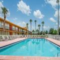 Image of Rodeway Inn Davenport - Maingate South
