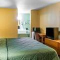 Photo of Rodeway Inn East