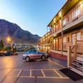 Exterior of Rodeway Inn Glenwood Springs