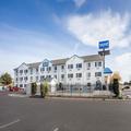 Exterior of Rodeway Inn & Suites Nampa