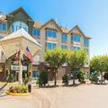 Exterior of Sandman Hotel Victoria