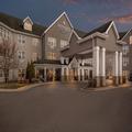 Exterior of Sonesta Es Suites Alpharetta Avalon