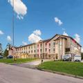 Exterior of Sonesta Essential Des Moines