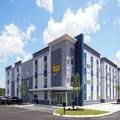 Exterior of Stayapt Suites Madison Greenbrier