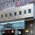 Photo of Strand Hotel Singapore