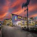 Exterior of Studio 6 Ontario Ca Convention Center Airport