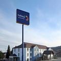 Photo of Summerset Hotel & Suites