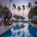 Exterior of Sun N Sand Hotel Mumbai
