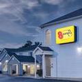 Exterior of Super 8 Pensacola