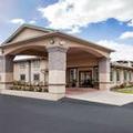 Photo of Super 8 by Wyndham Beaumont I-10 South/College St