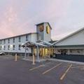 Image of Super 8 by Wyndham Belgrade/Bozeman Airport
