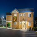 Exterior of Super 8 by Wyndham Columbus