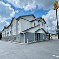 Exterior of Super 8 by Wyndham Corbin/London KY
