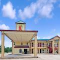 Exterior of Super 8 by Wyndham Dallas South