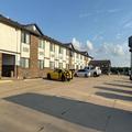 Photo of Super 8 by Wyndham Dewitt