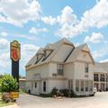 Exterior of Super 8 by Wyndham Enid