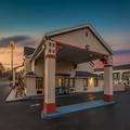 Image of Super 8 by Wyndham Florence