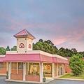 Photo of Super 8 by Wyndham Gaffney
