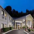 Photo of Super 8 by Wyndham Grove City