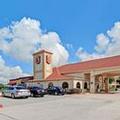 Photo of Super 8 by Wyndham Houston Hobby Airport South