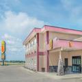 Exterior of Super 8 by Wyndham Innisfail