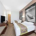 Photo of Super 8 by Wyndham Kenora