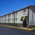Image of Super 8 by Wyndham Lincoln West