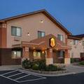Photo of Super 8 by Wyndham Mayfield
