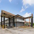 Image of Super 8 by Wyndham Millbury/Toledo