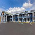 Image of Super 8 by Wyndham Nashville West