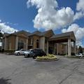 Exterior of Super 8 by Wyndham Olive Branch