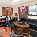 Photo of Super 8 by Wyndham Paris IL