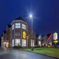 Photo of Super 8 by Wyndham Quebec City