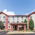 Image of Super 8 by Wyndham St. Charles