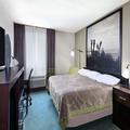 Photo of Super 8 by Wyndham Victoria/North/Mall Area