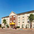 Photo of Super 8 by Wyndham Waco University Area