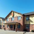 Exterior of Super 8 by Wyndham Warrenton